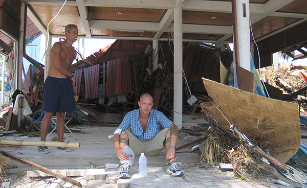 Tsunami Thailand Phi Phi Island 2004